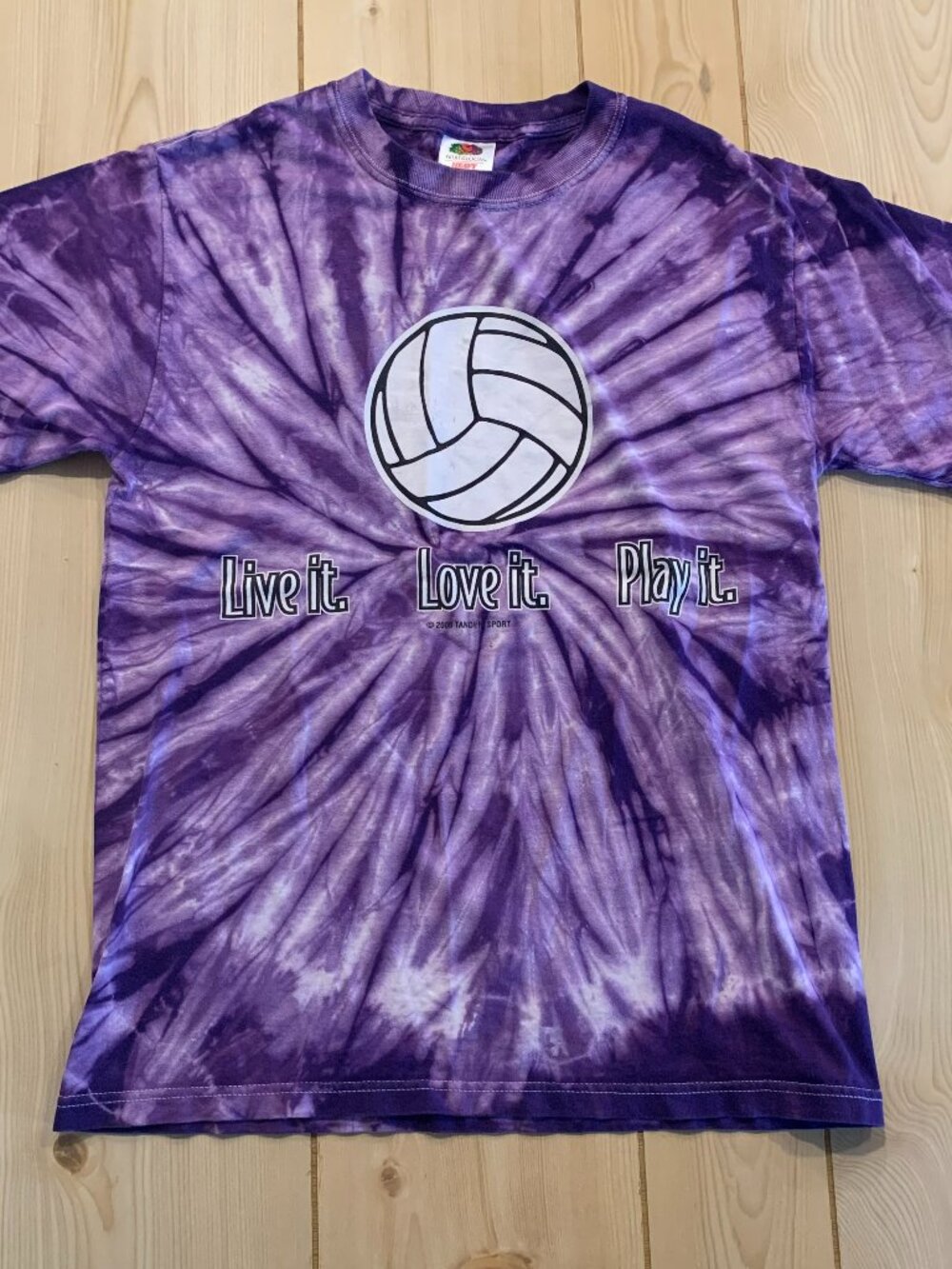 Vintage Y2K Volleyball Live Love Play It Sportswear Athletic Tie-Dye T-Shirt S